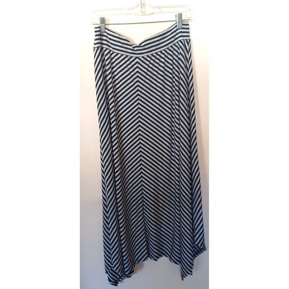 Faded Glory Maxi‎ Skirt Size M Navy Gray Striped Handkerchief Hem Beachy Boho - Picture 2 of 7